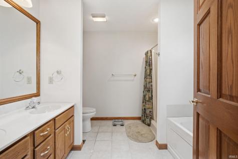 123 Hopkins Court Tipton IN 46072