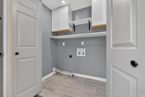 1018 Pleasant Hill Logansport IN 46947