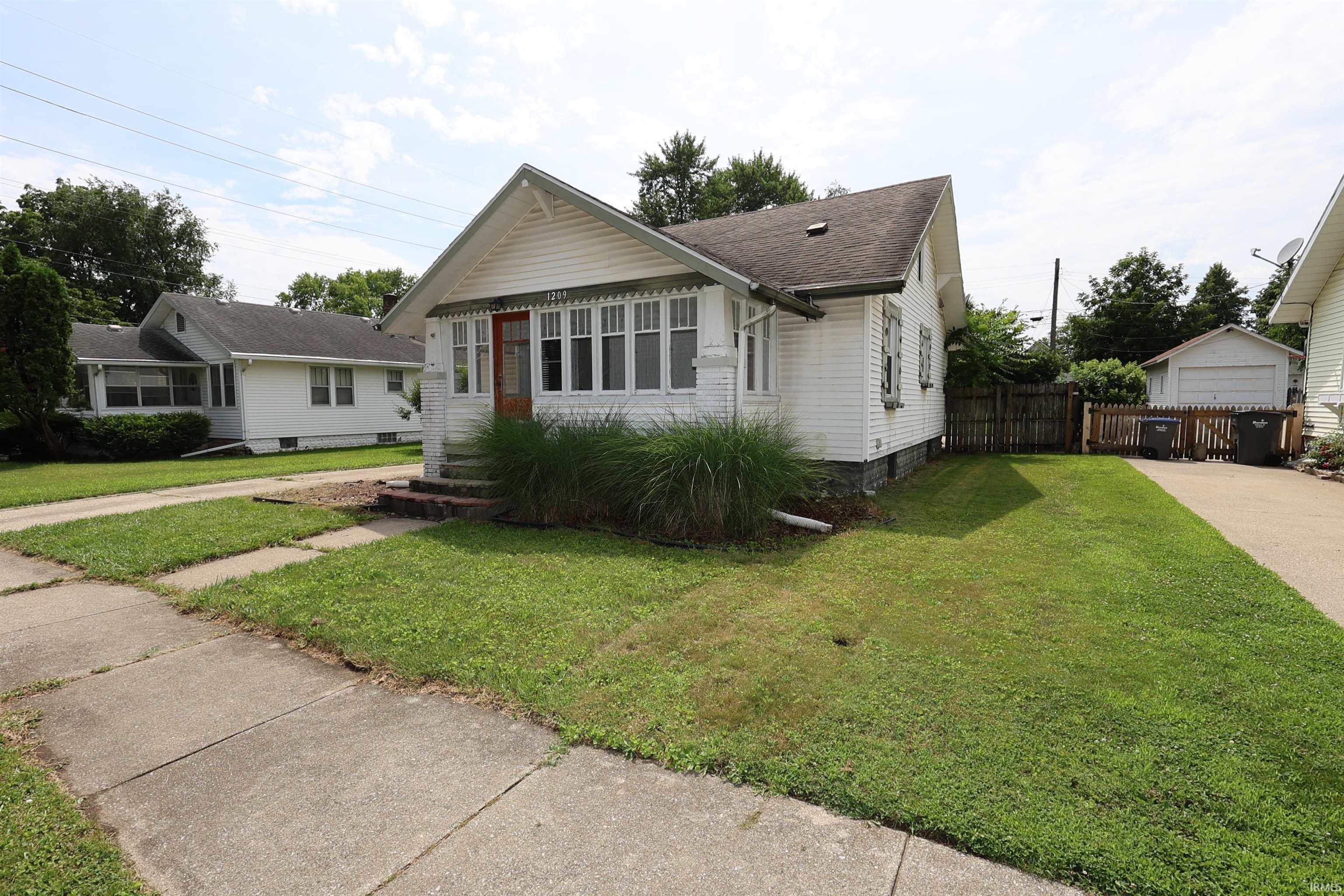 1209 Magnolia Avenue Elkhart IN 46514
