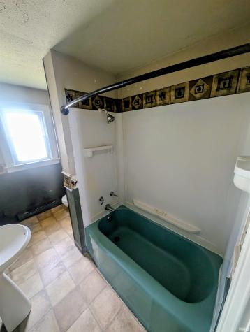 1209 Magnolia Avenue Elkhart IN 46514