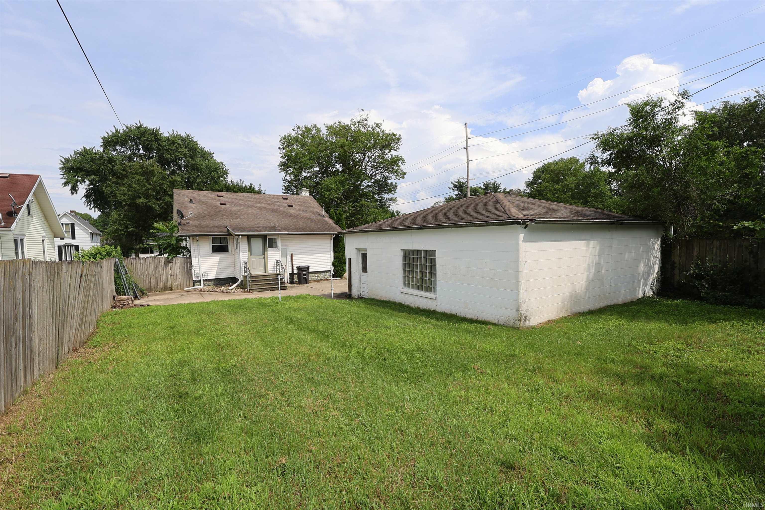 1209 Magnolia Avenue Elkhart IN 46514