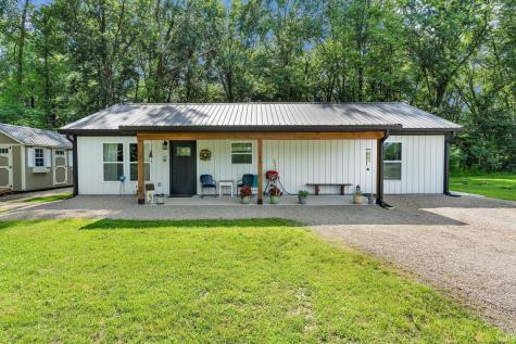 348 N Virgil Street Jasonville IN 47438