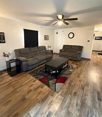 1412 E Poplar Street Petersburg IN 47567