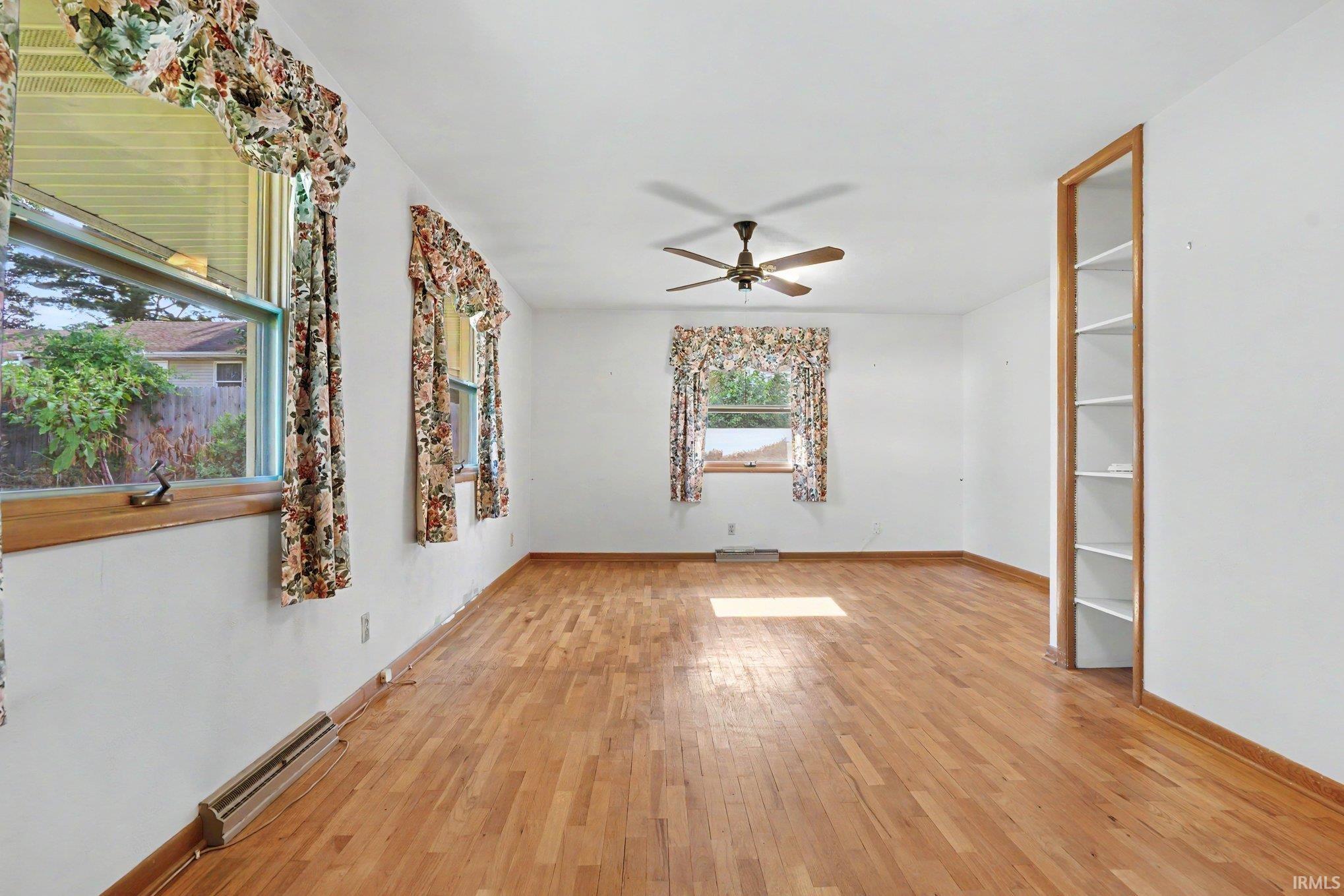 24043 Sunnyside Avenue Elkhart IN 46516
