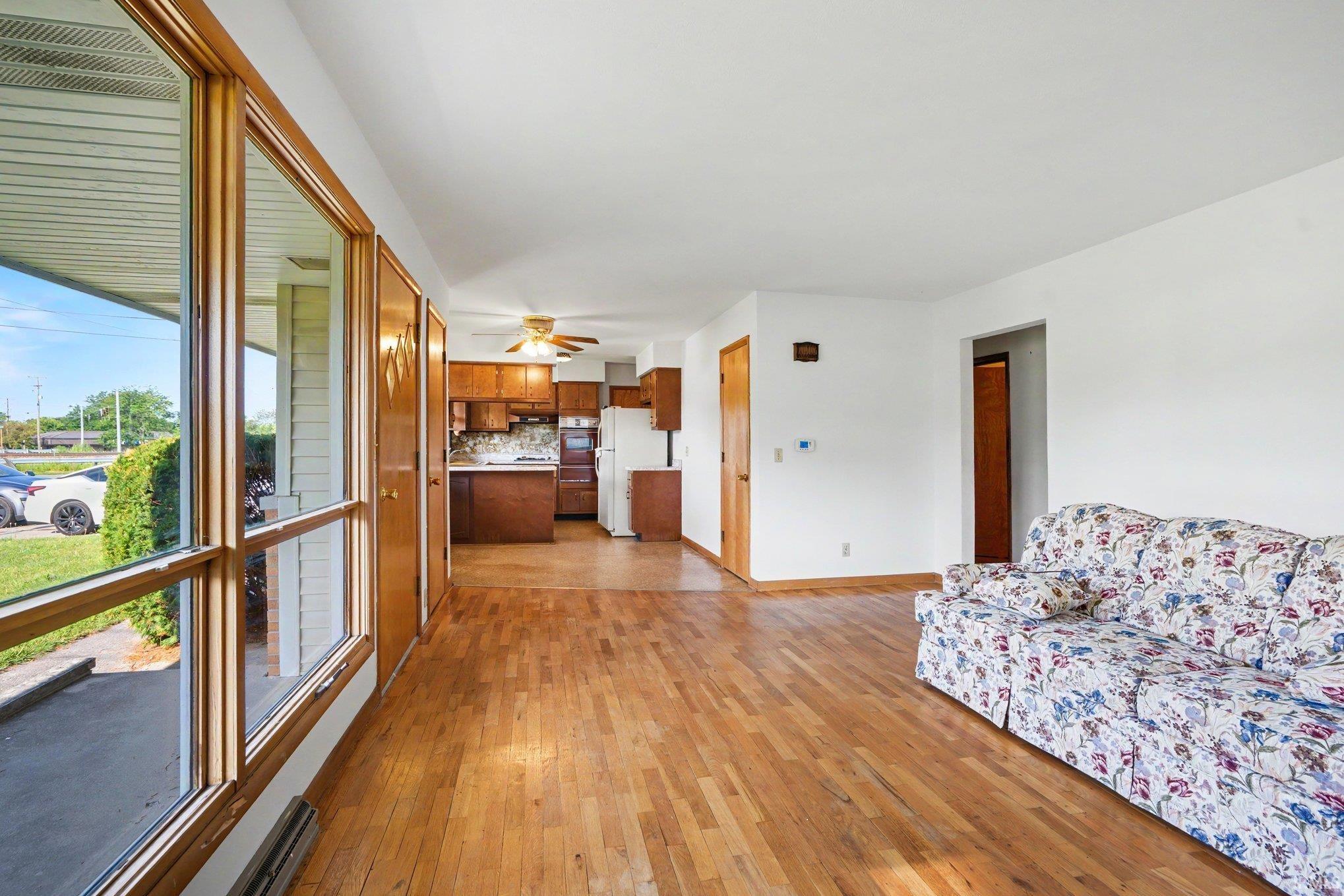 24043 Sunnyside Avenue Elkhart IN 46516