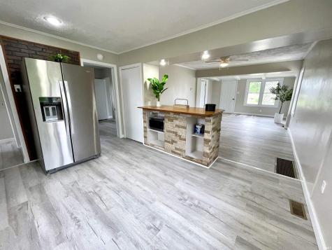 318 W 10th Street Bicknell IN 47512