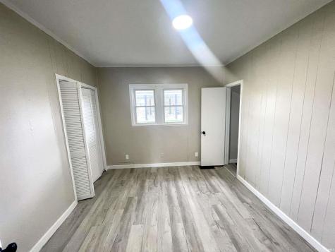 318 W 10th Street Bicknell IN 47512