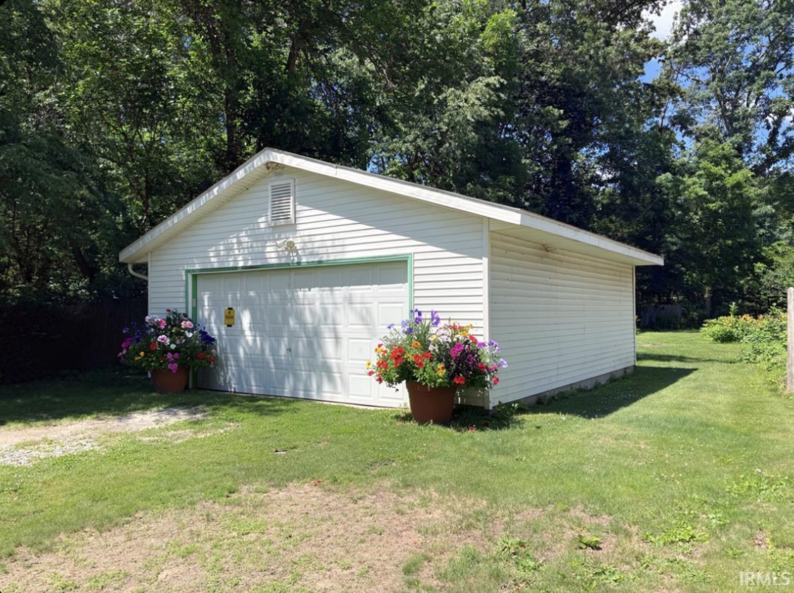 22834 Firwood Lane Elkhart IN 46514