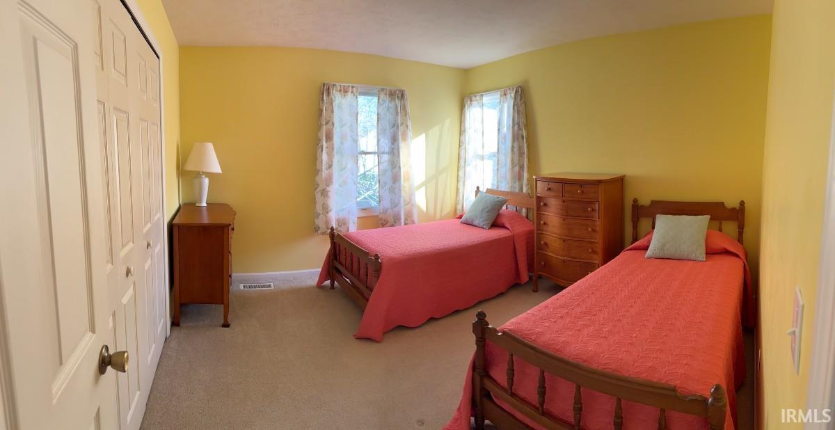 601 Finch Drive South Bend IN 46614