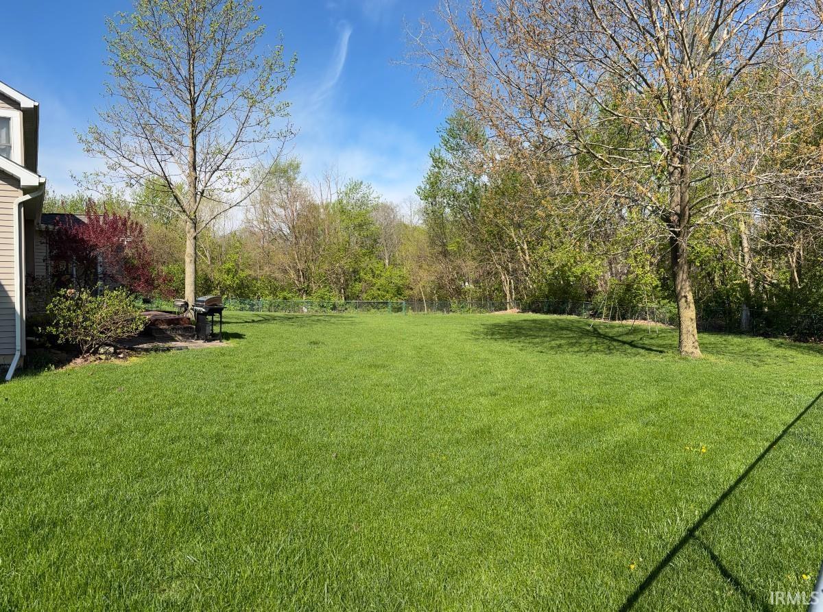 601 Finch Drive South Bend IN 46614