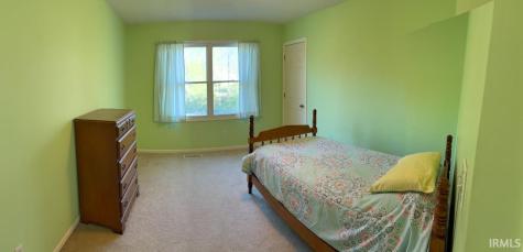 601 Finch Drive South Bend IN 46614