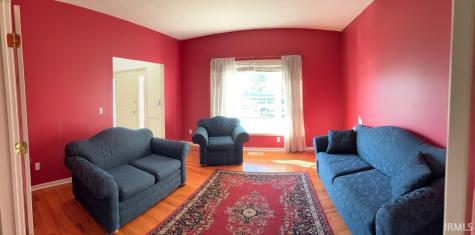 601 Finch Drive South Bend IN 46614
