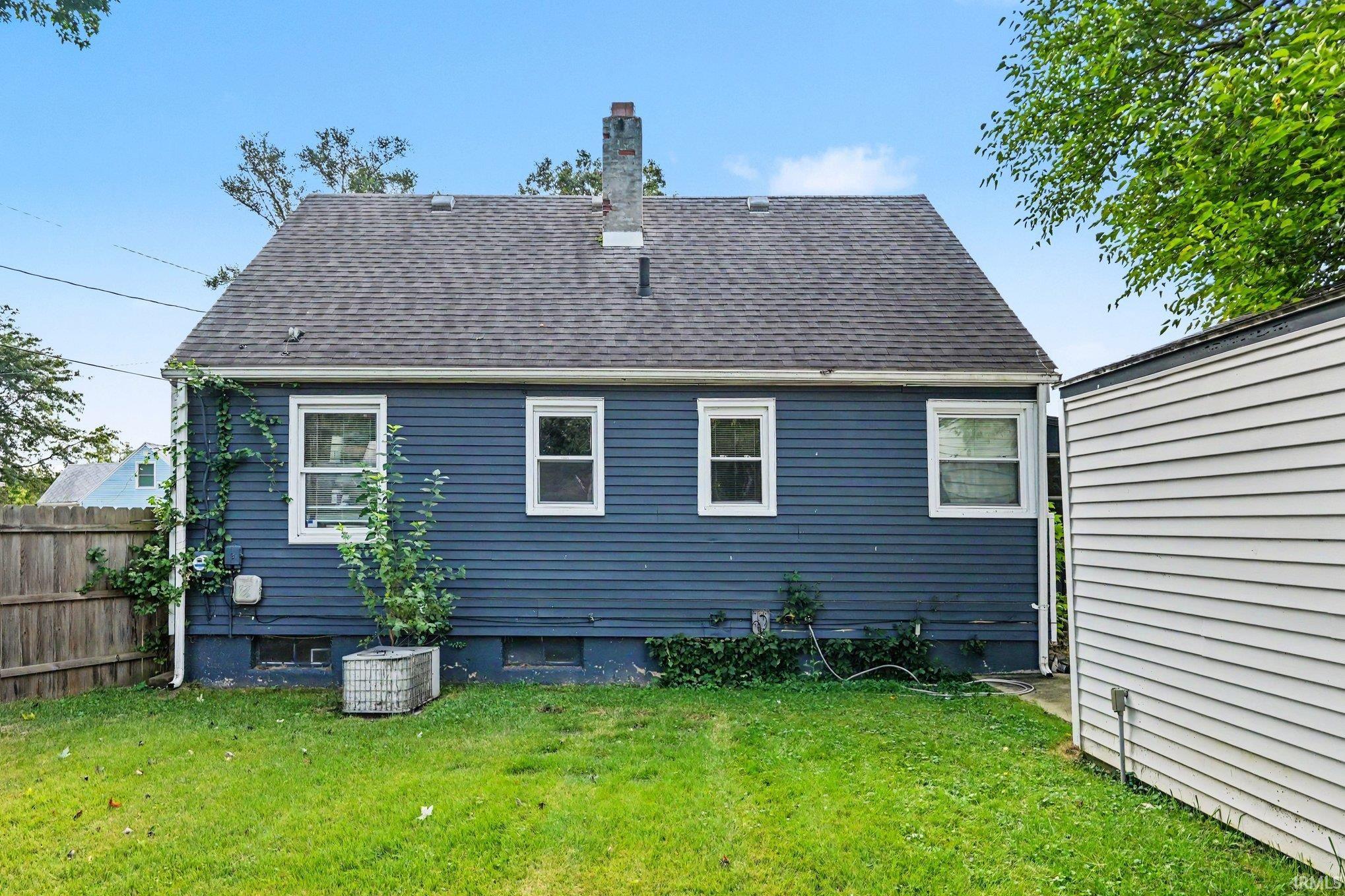 1111 Blyler Place South Bend IN 46616