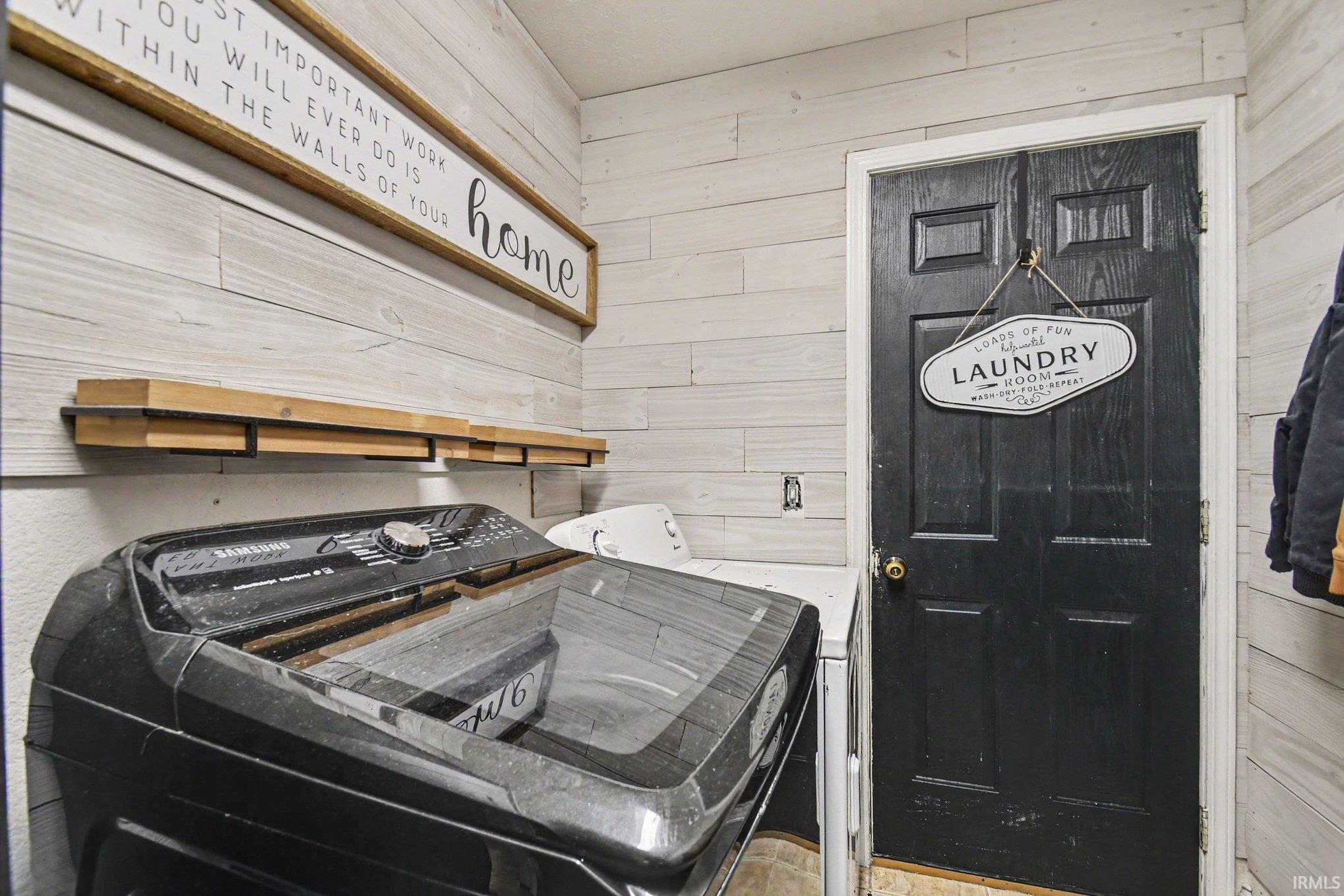 1627 Aspen Drive Goshen IN 46526