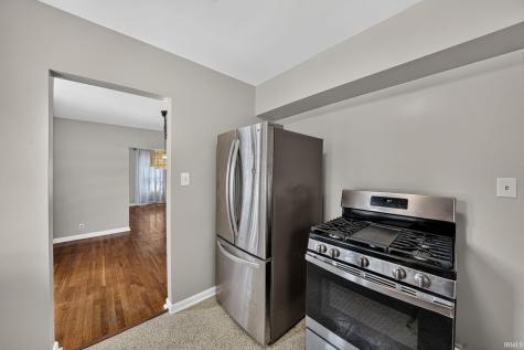 723 W Angela Boulevard South Bend IN 46617