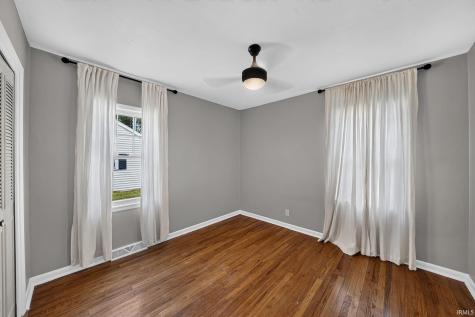 723 W Angela Boulevard South Bend IN 46617