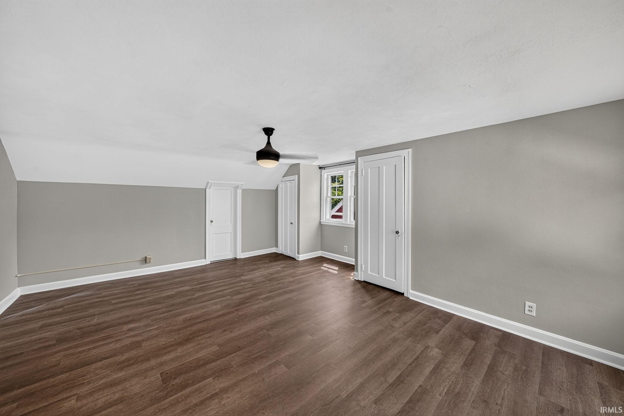 723 W Angela Boulevard South Bend IN 46617