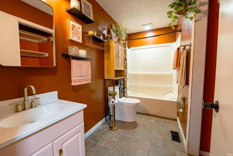 415 N Chandler Drive Ellettsville IN 47429