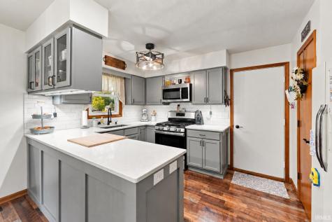 1200 E Jefferson Street Plymouth IN 46563