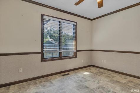 8215 Kingswood Court Evansville IN 47715