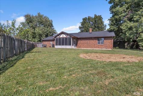 8215 Kingswood Court Evansville IN 47715