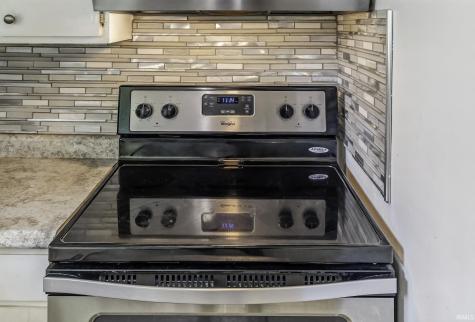 2612 Oakwood Drive Fort Wayne IN 46816