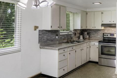 2612 Oakwood Drive Fort Wayne IN 46816