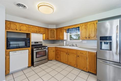 3905 N Avalon Drive Marion IN 46952