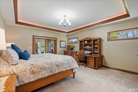 1123 Lakeshore Drive Warsaw IN 46580