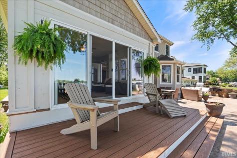 1123 Lakeshore Drive Warsaw IN 46580