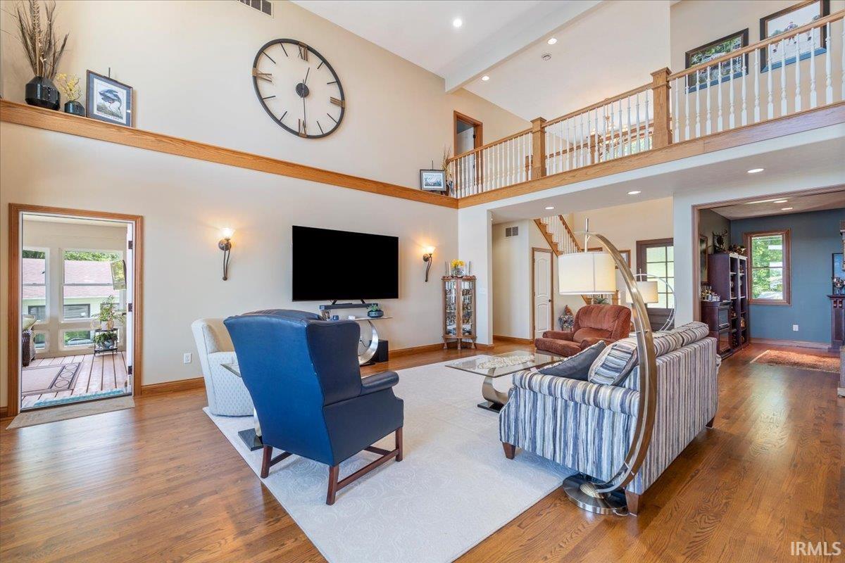 1123 Lakeshore Drive Warsaw IN 46580