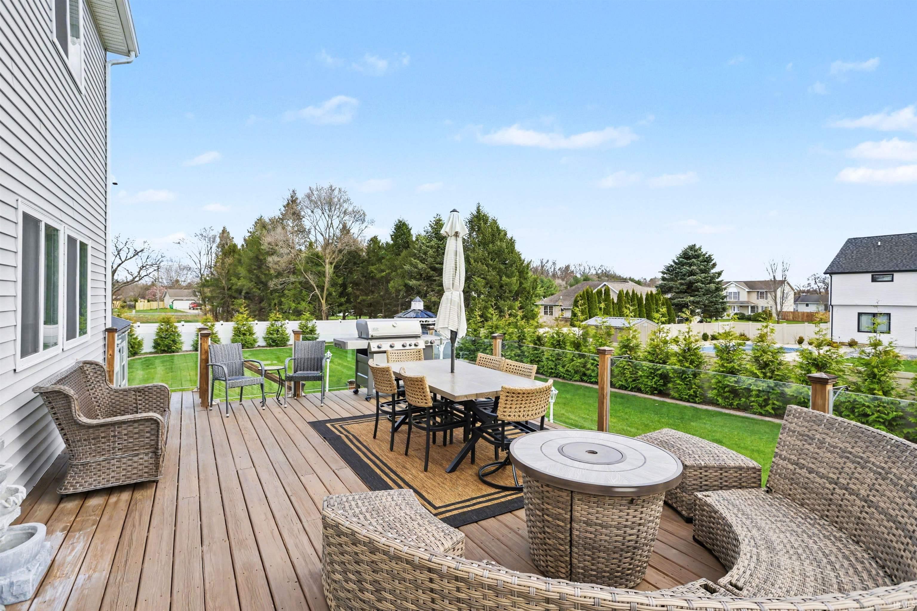 10050 Roszalka Court Granger IN 46530