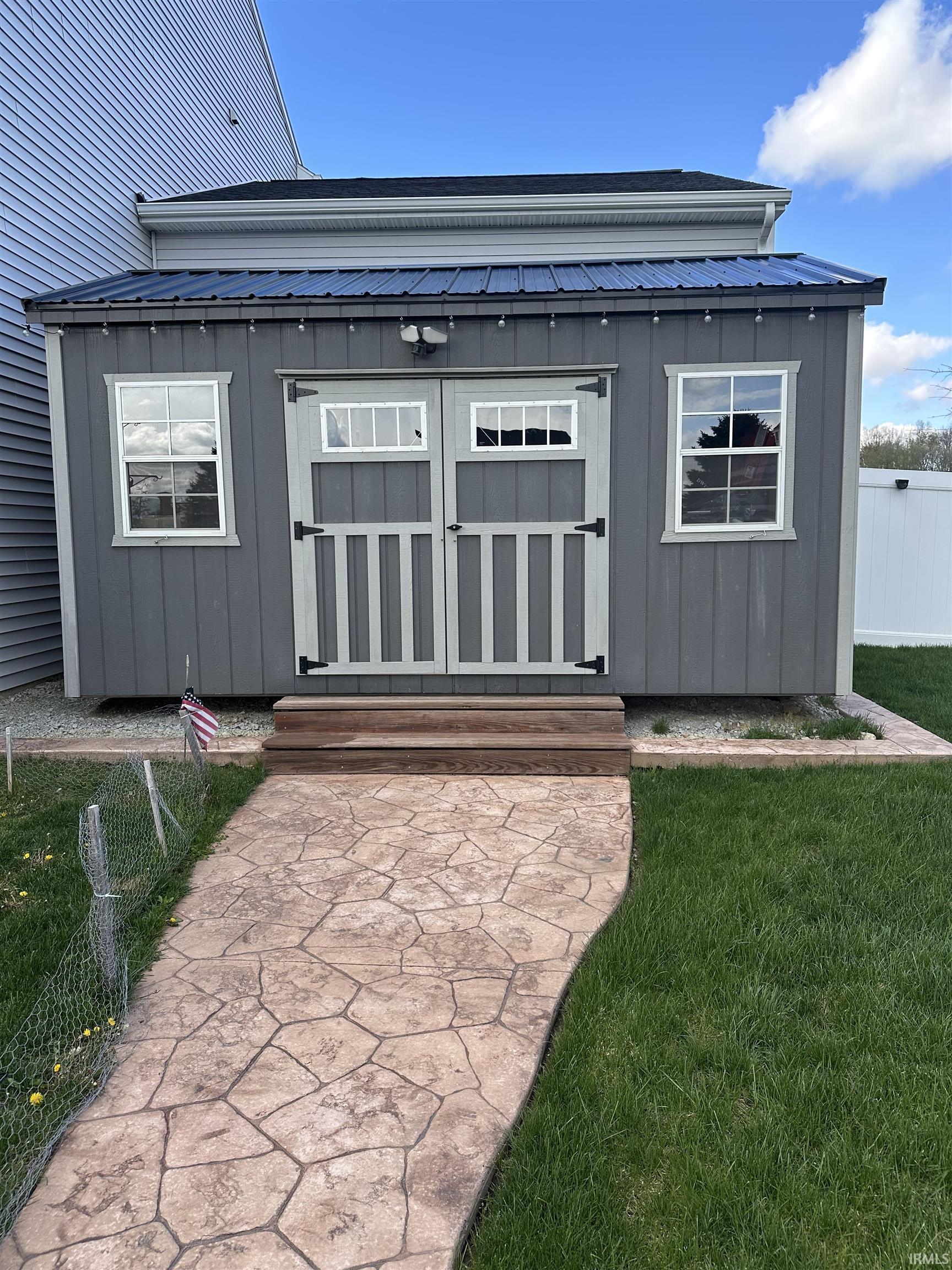 10050 Roszalka Court Granger IN 46530