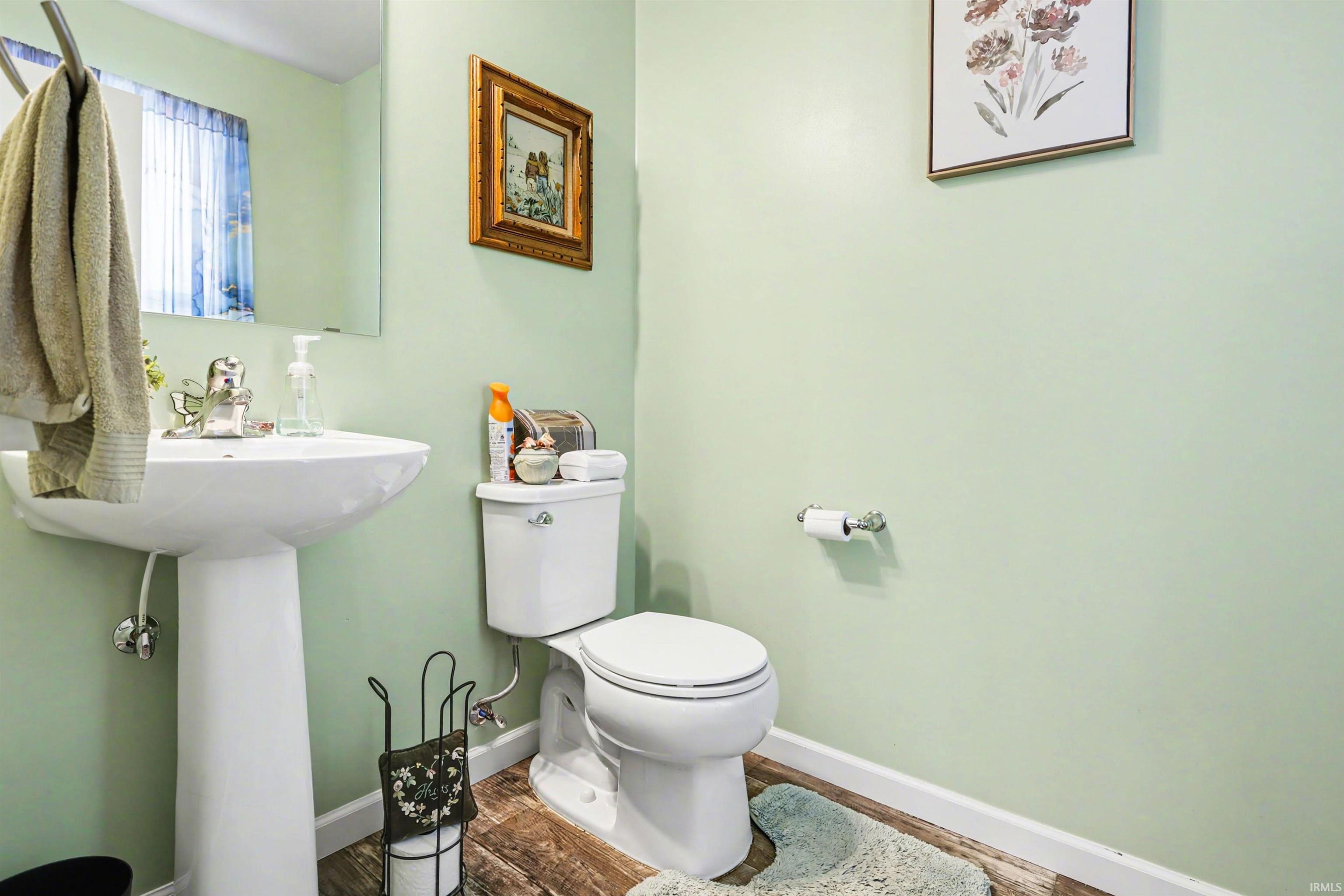 10050 Roszalka Court Granger IN 46530