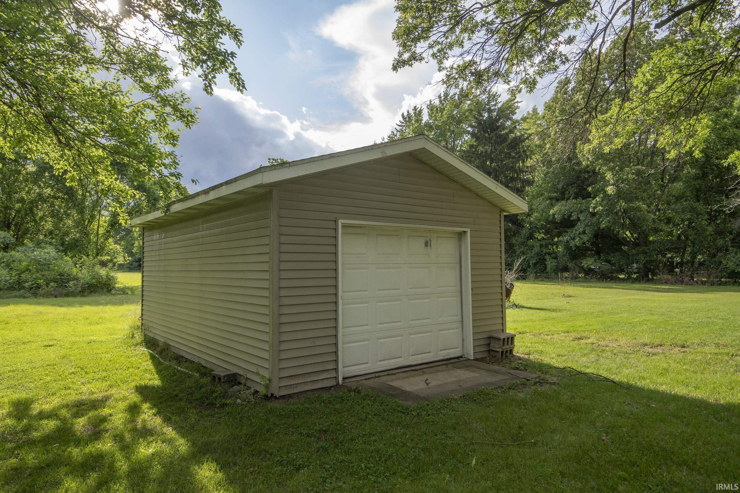 2805 Pleasant Plain Avenue Elkhart IN 46517