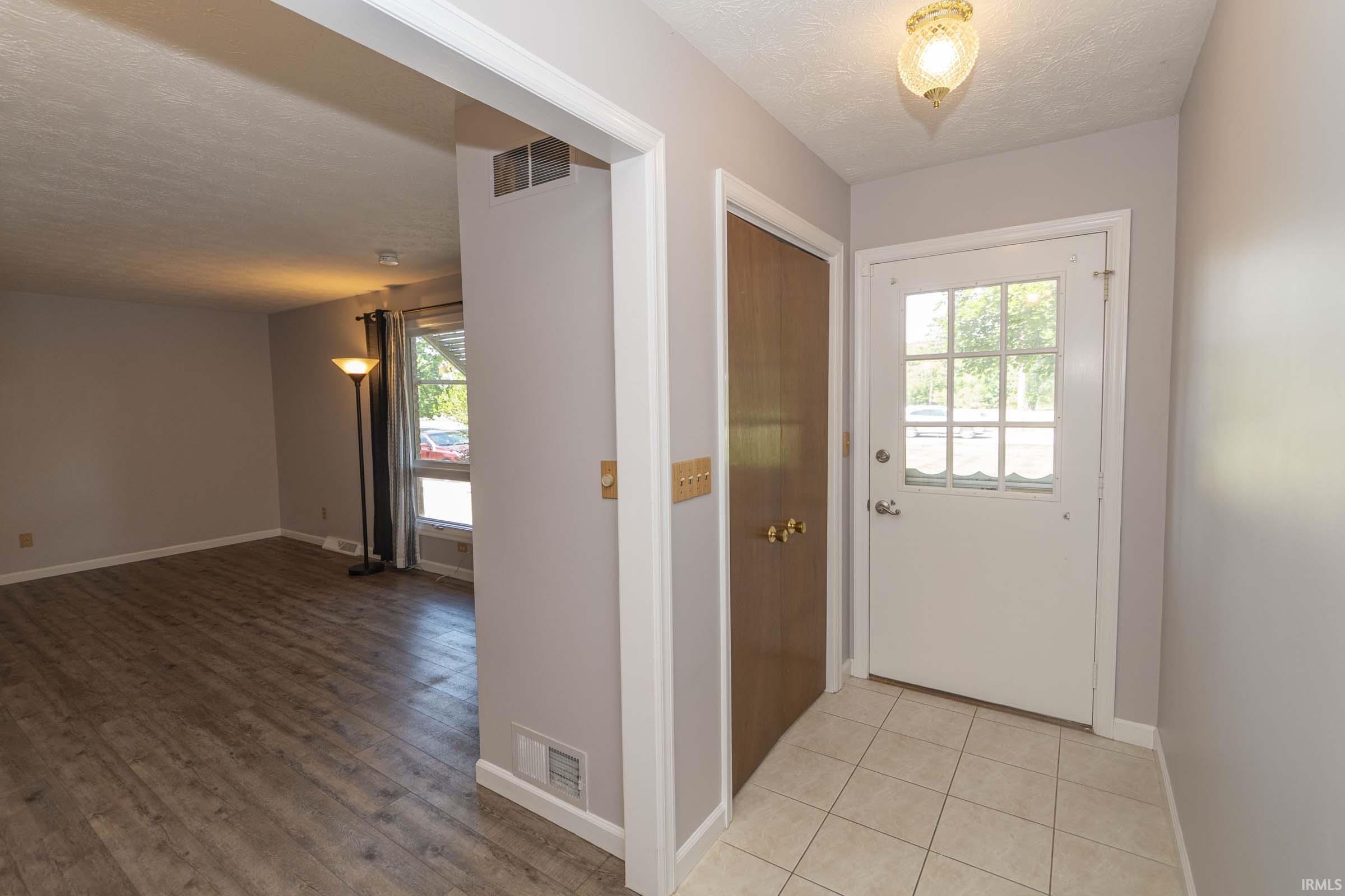 52288 Laurel Road South Bend IN 46637