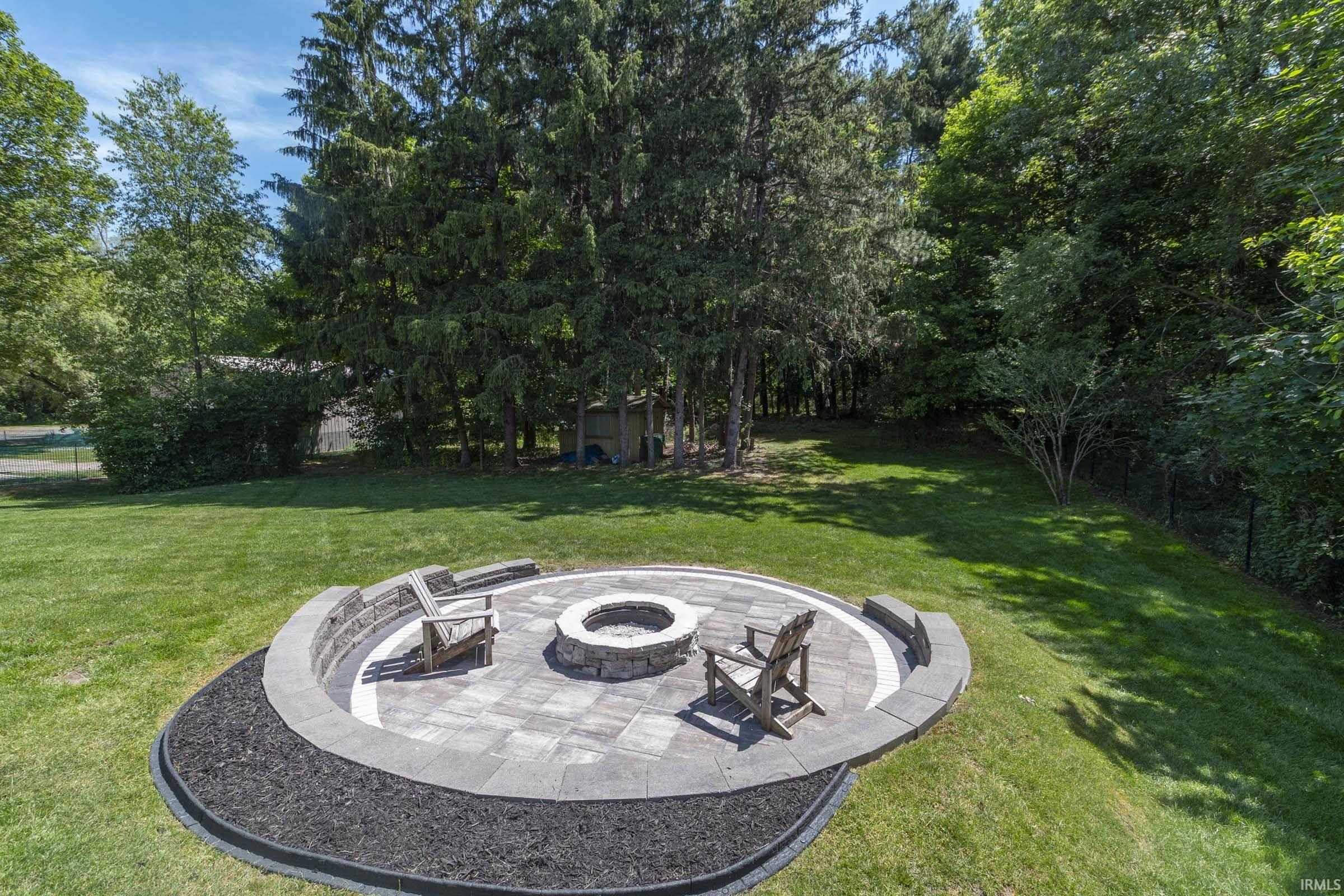 52288 Laurel Road South Bend IN 46637