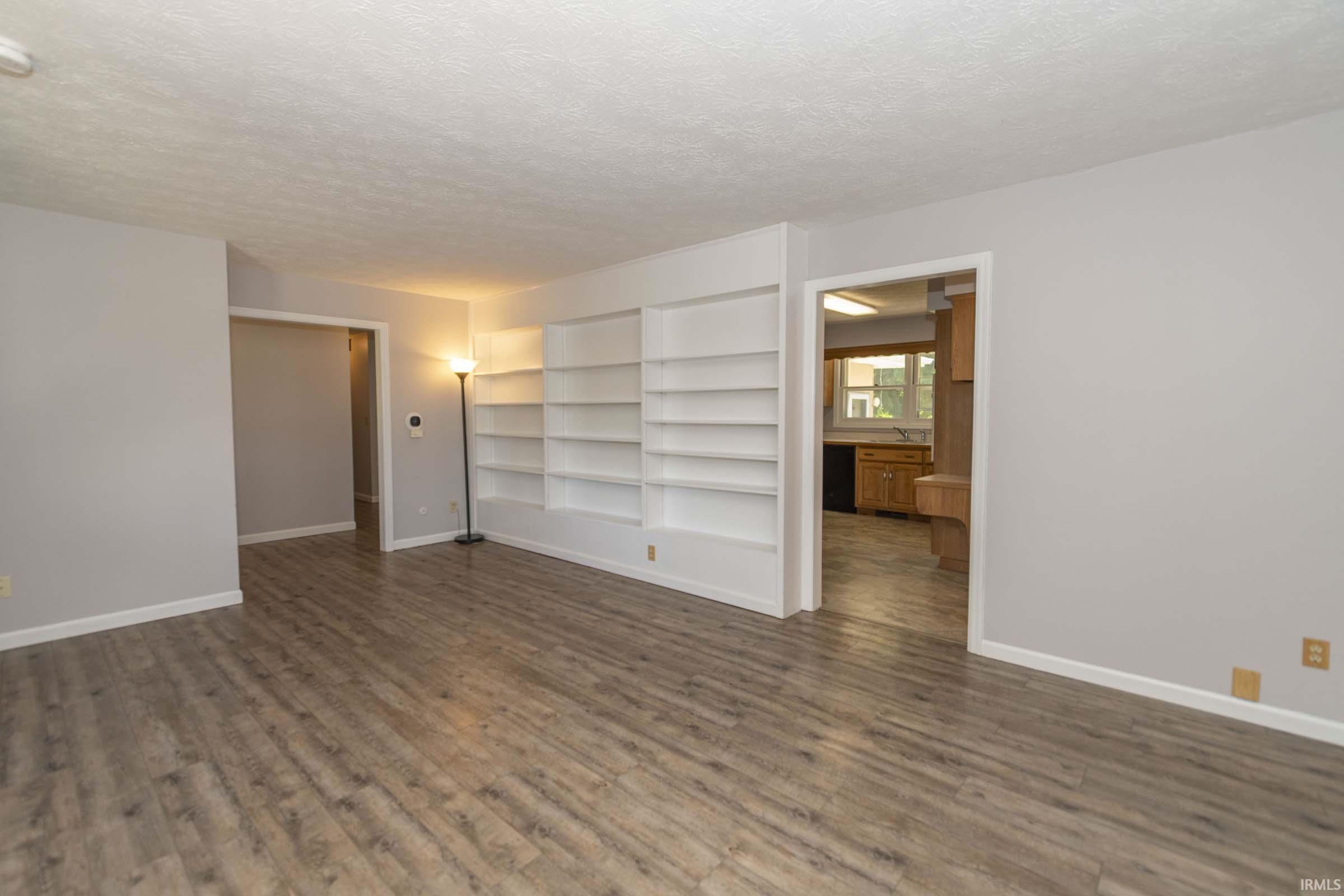 52288 Laurel Road South Bend IN 46637