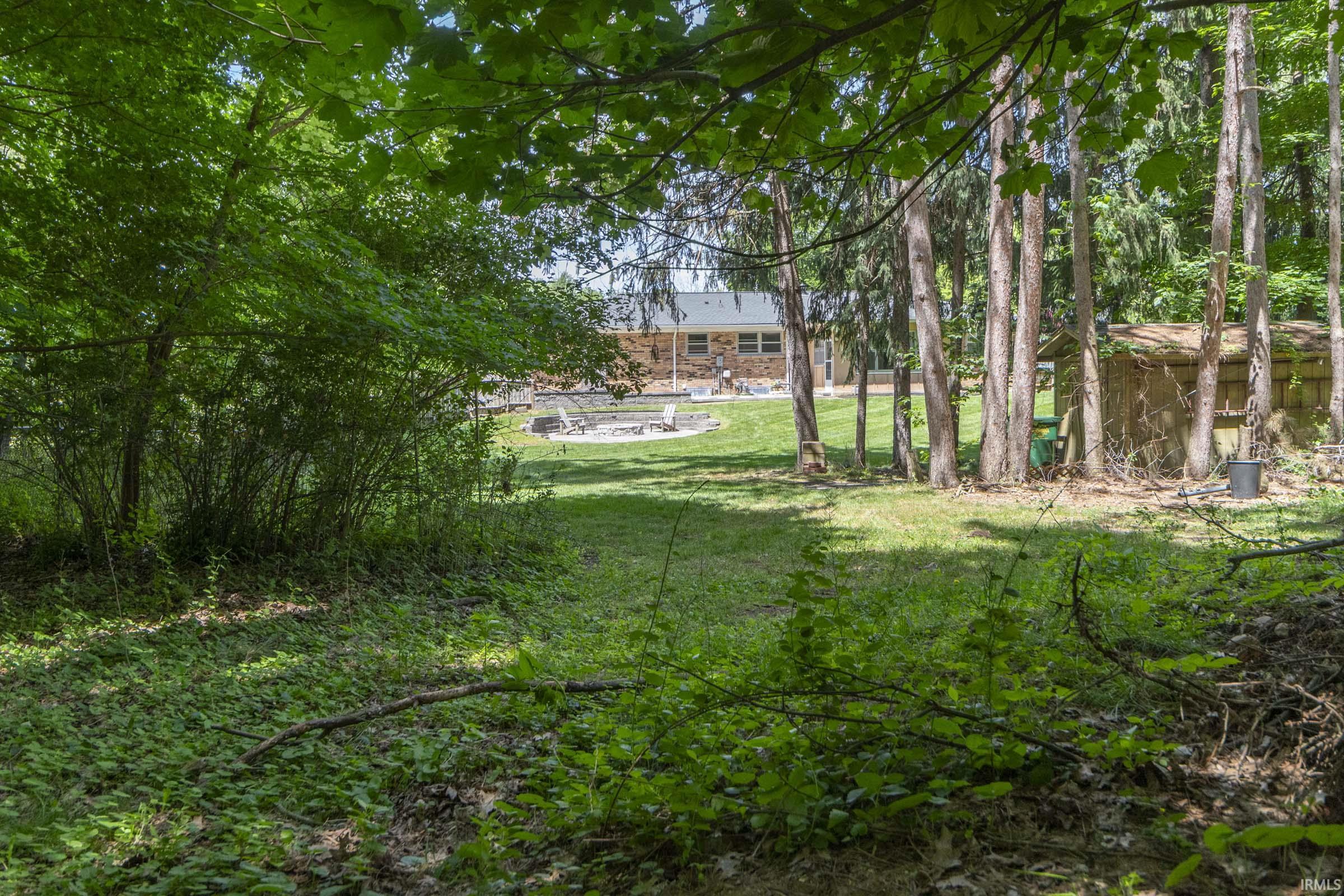 52288 Laurel Road South Bend IN 46637