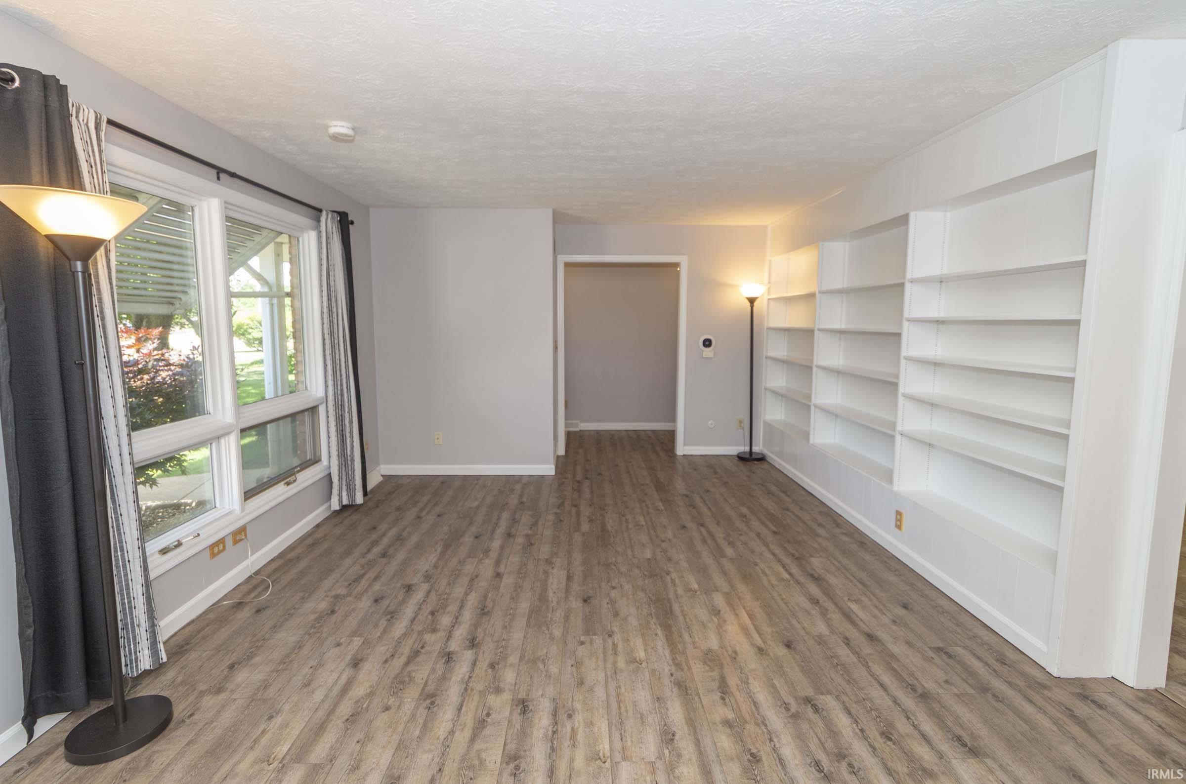 52288 Laurel Road South Bend IN 46637