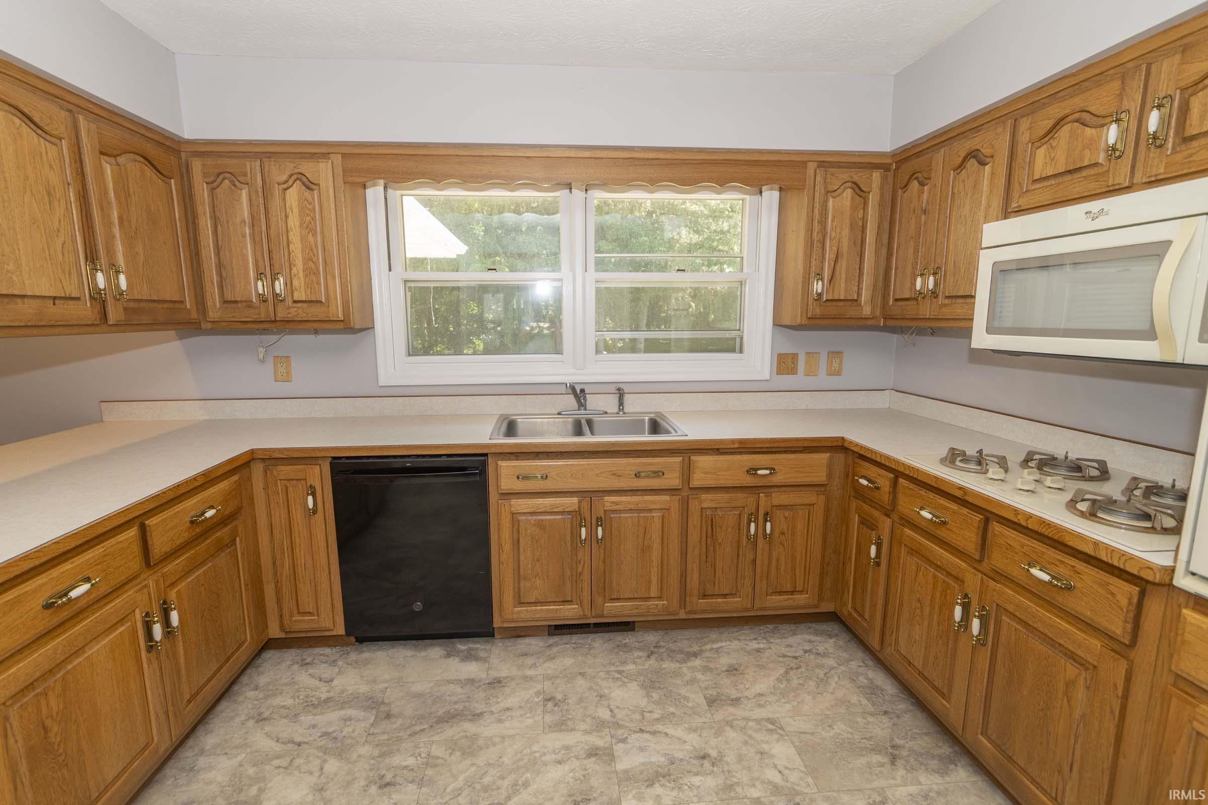 52288 Laurel Road South Bend IN 46637