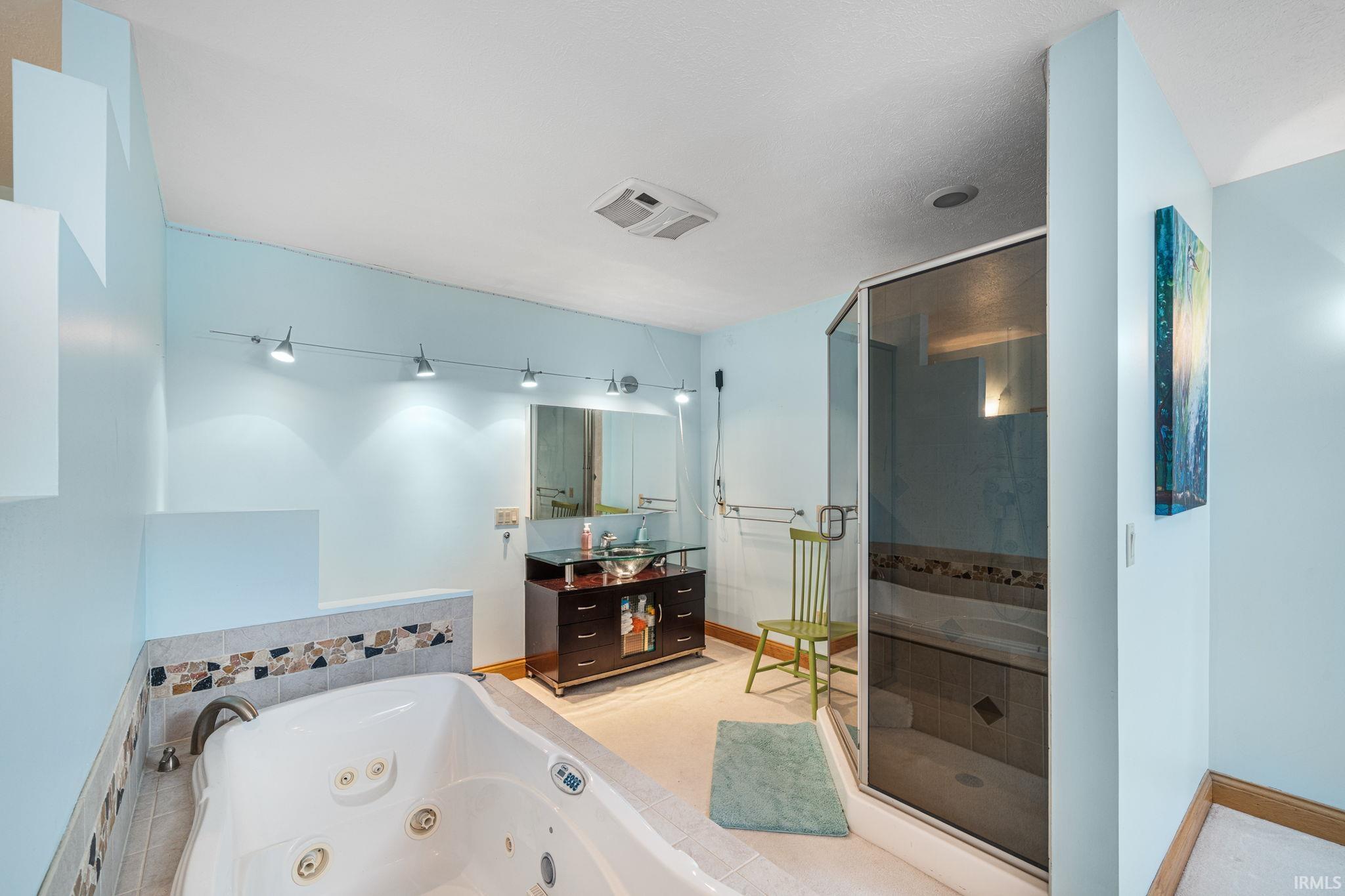 27 Quail Island Elkhart IN 46514