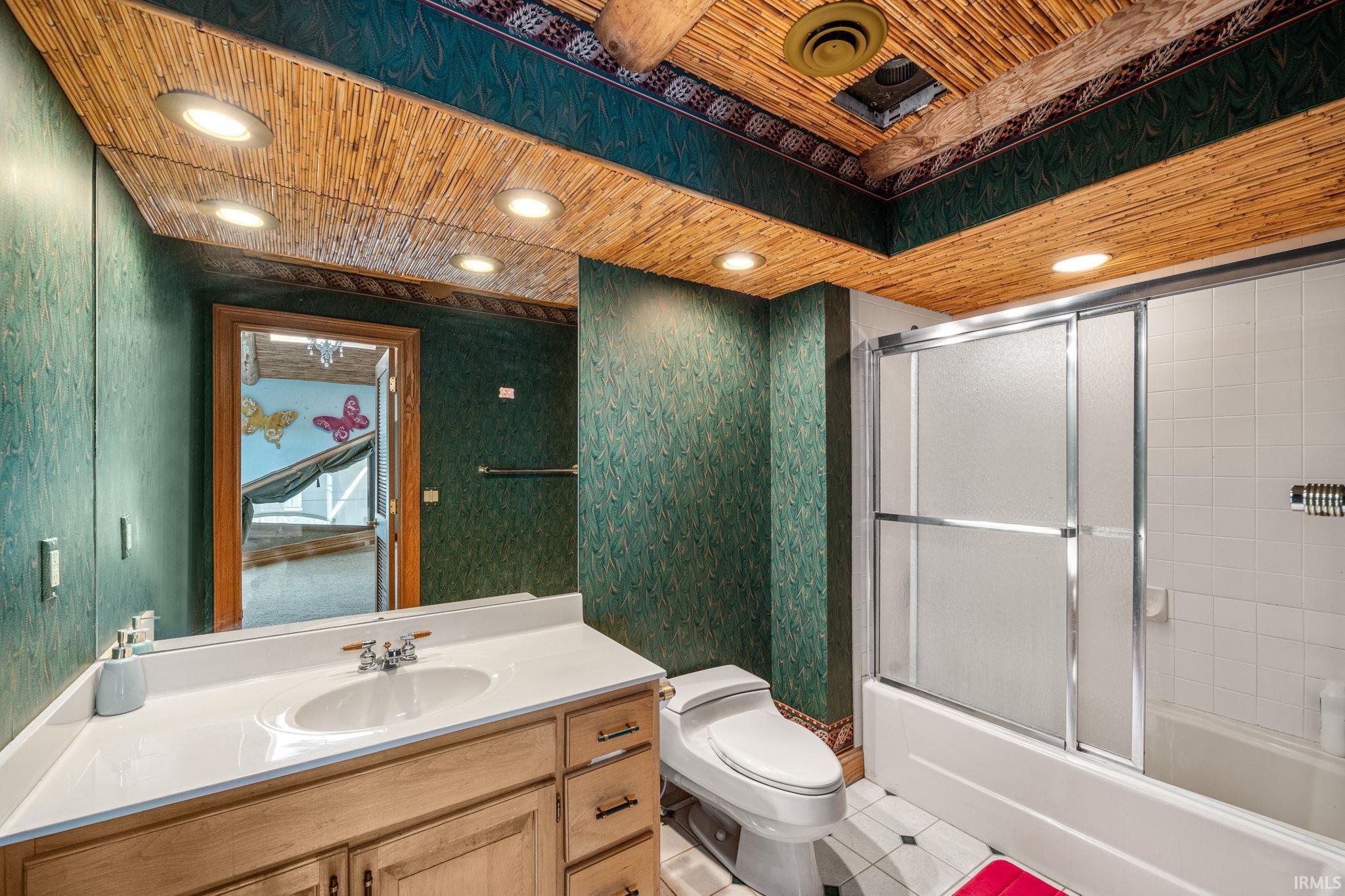 27 Quail Island Elkhart IN 46514