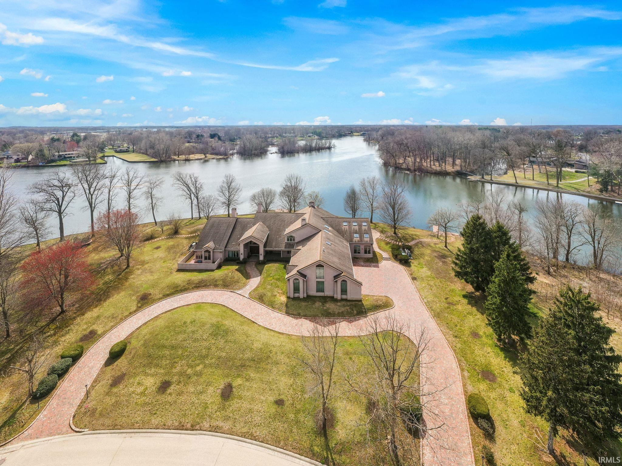 27 Quail Island Elkhart IN 46514