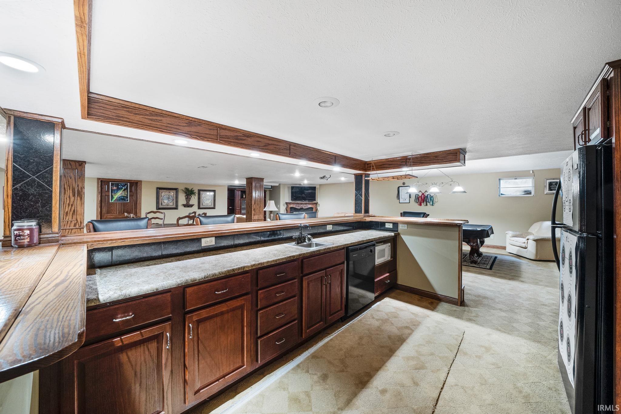 27 Quail Island Elkhart IN 46514