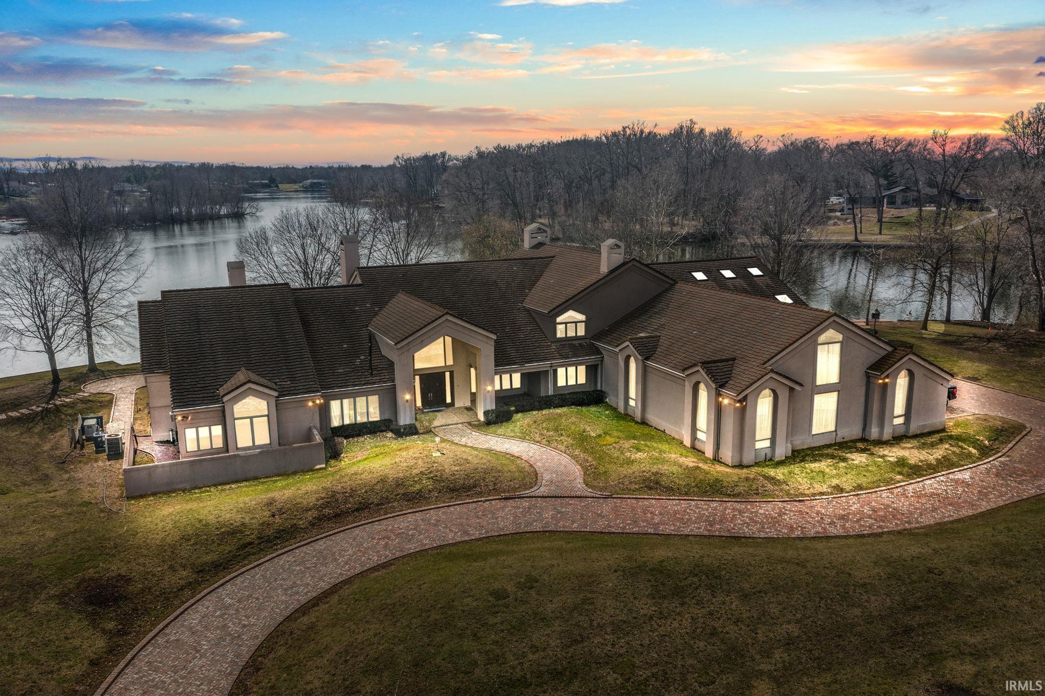 27 Quail Island Elkhart IN 46514