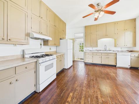 1615 Canfield Street Huntington IN 46750
