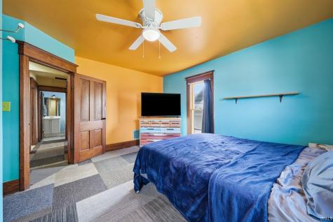 325 W 5th Street Auburn IN 46706