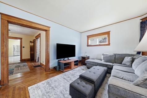 325 W 5th Street Auburn IN 46706