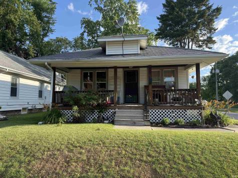 735 E Bowman Street South Bend IN 46613